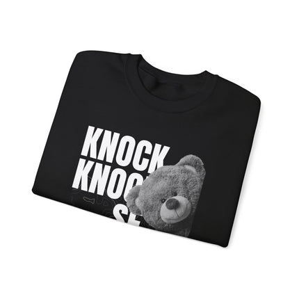 Knock Knock Se Kiyes Sweatshirt Haitian Creole Humor Cozy & Bold Design Bold Haitian Pride Shirt for Cultural Heritage - CreoleSizzle