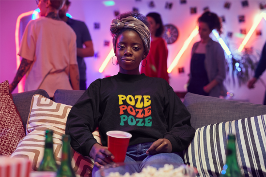 Relaxed Fit Poze Poze Poze Sweatshirt Embrace the Chill with Haitian Cultural Flair