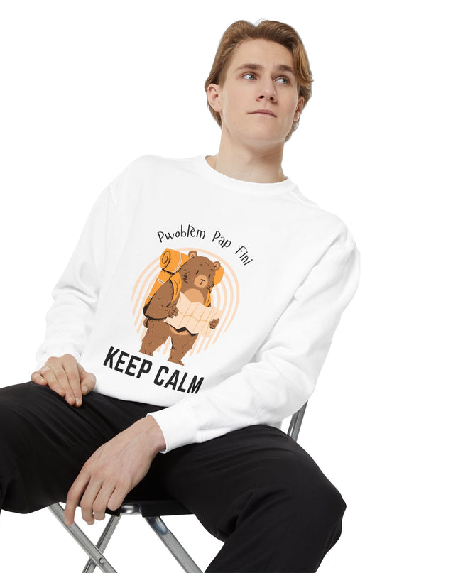Pwoblem Pap Fini Keep Calm Sweatshirt – Haitian Creole Inspirational Sweater – Unisex Relaxed Fit Fleece - CreoleSizzle