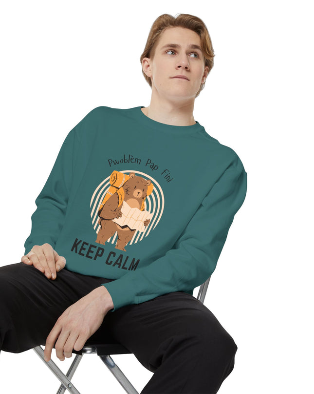 Pwoblem Pap Fini Keep Calm Sweatshirt – Haitian Creole Inspirational Sweater – Unisex Relaxed Fit Fleece - CreoleSizzle