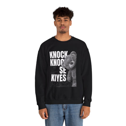 Knock Knock Se Kiyes Sweatshirt Haitian Creole Humor Cozy & Bold Design Bold Haitian Pride Shirt for Cultural Heritage - CreoleSizzle