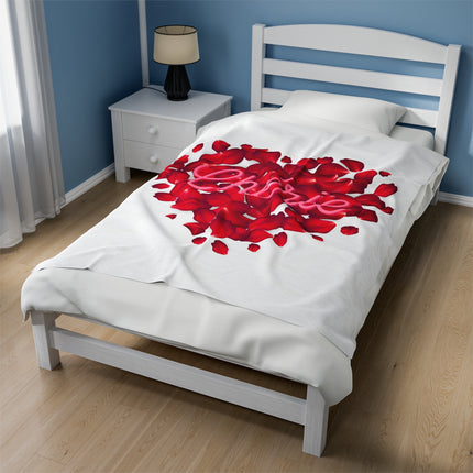 Chérie Rose Petal Velveteen Blanket Romantic Valentine's Day Gift | Haitian-Inspired Home Decor Velveteen Plush Blanket - CreoleSizzle